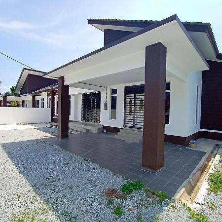 Homestay Al Huda Kubang Kerian Kota Bharu Exterior photo